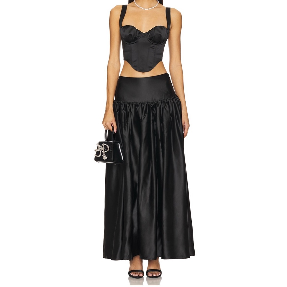 Nelly Top and Nelly Maxi Skirt Set
